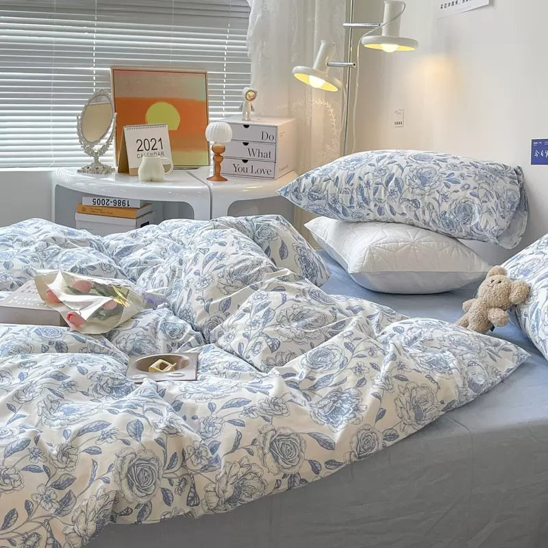 pale blue flowers pattern print aesthetic bedding duvet cover set roomtery