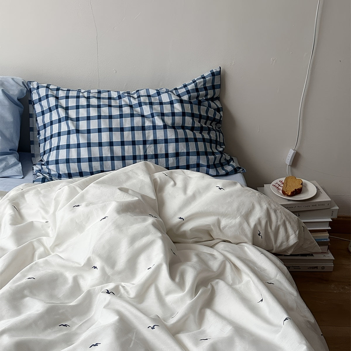 coastal aesthetic minimalist light blue bedding duvet cover set