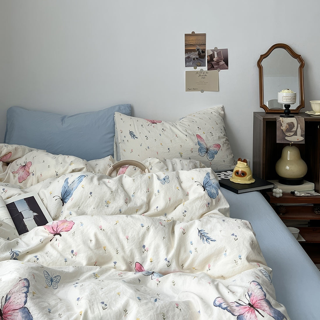dreamy butterflies print blue and creamy color bedding duvet cover set roomtery