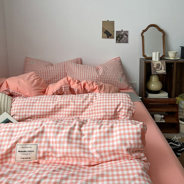 dusty peachy pink color classic gingham pattern print aesthetic bedding duvet cover set