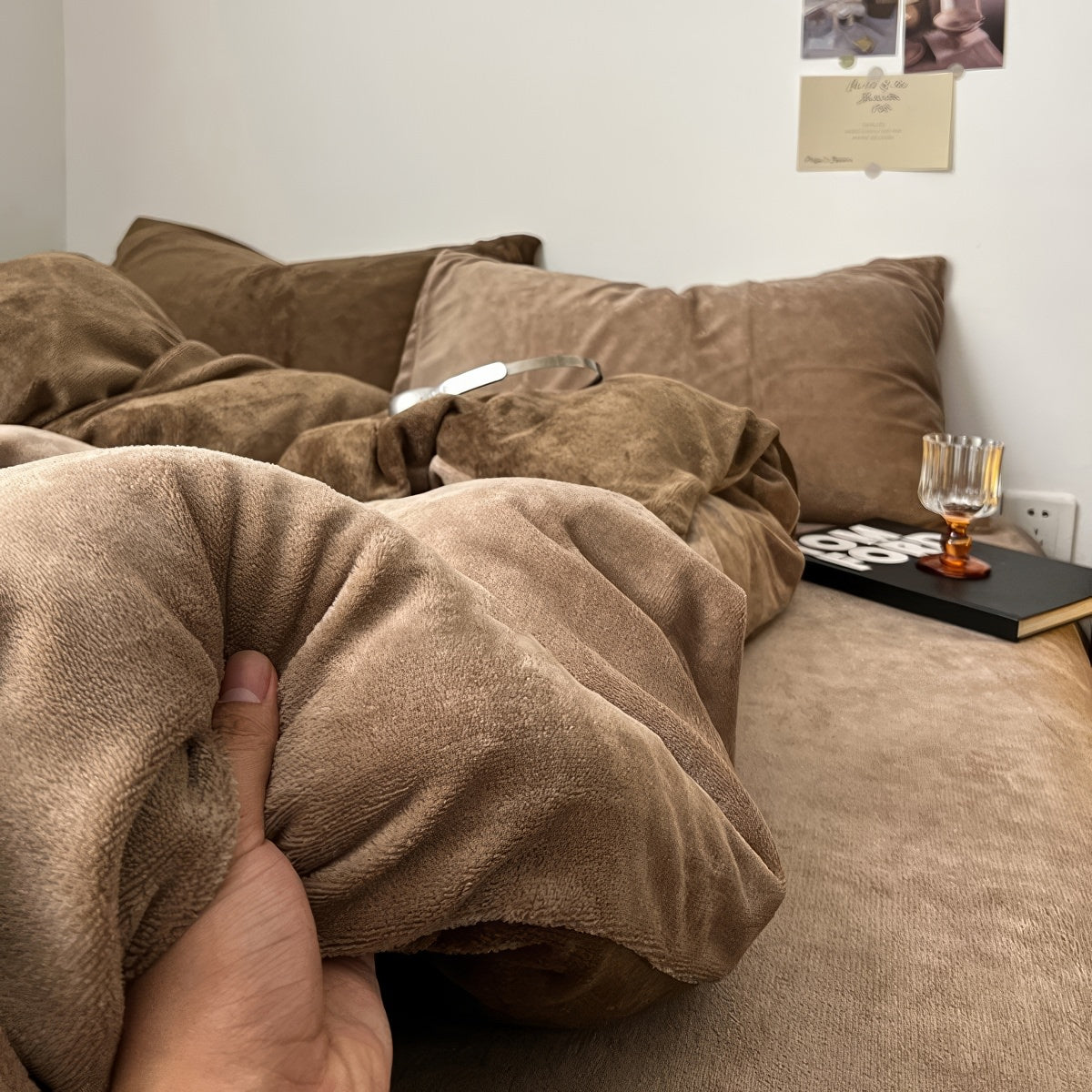 fluffy fleece warm bedding set for winter