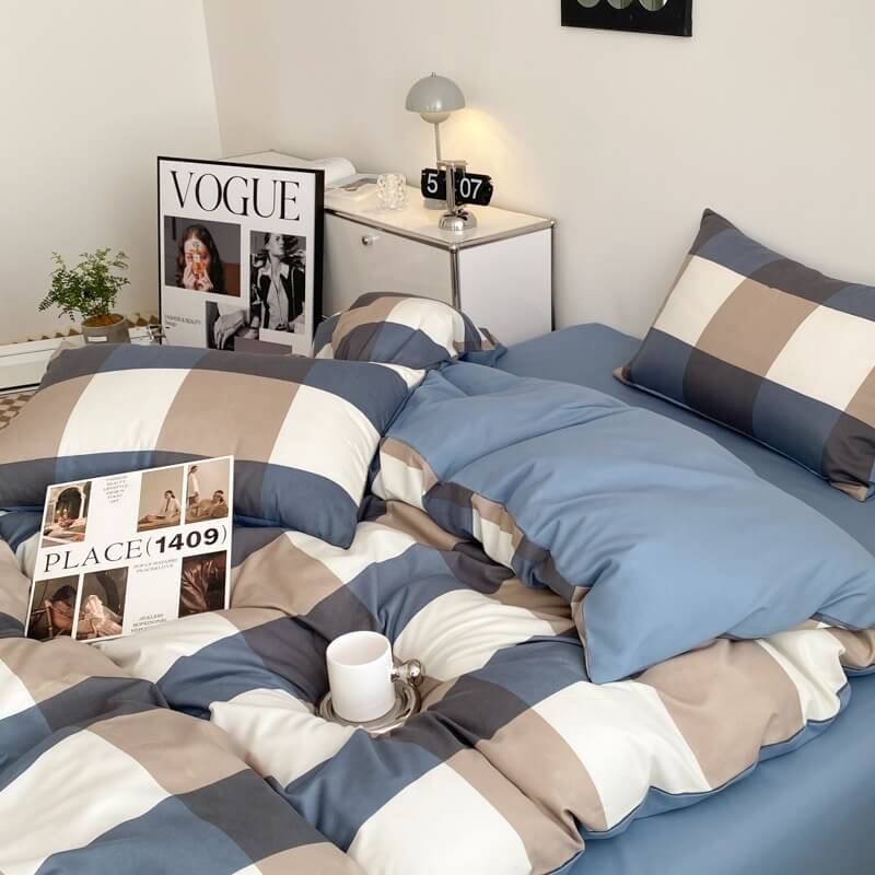 plaid pattern aesthetic duvet cover and shams set with bed sheet bedding set roomtery