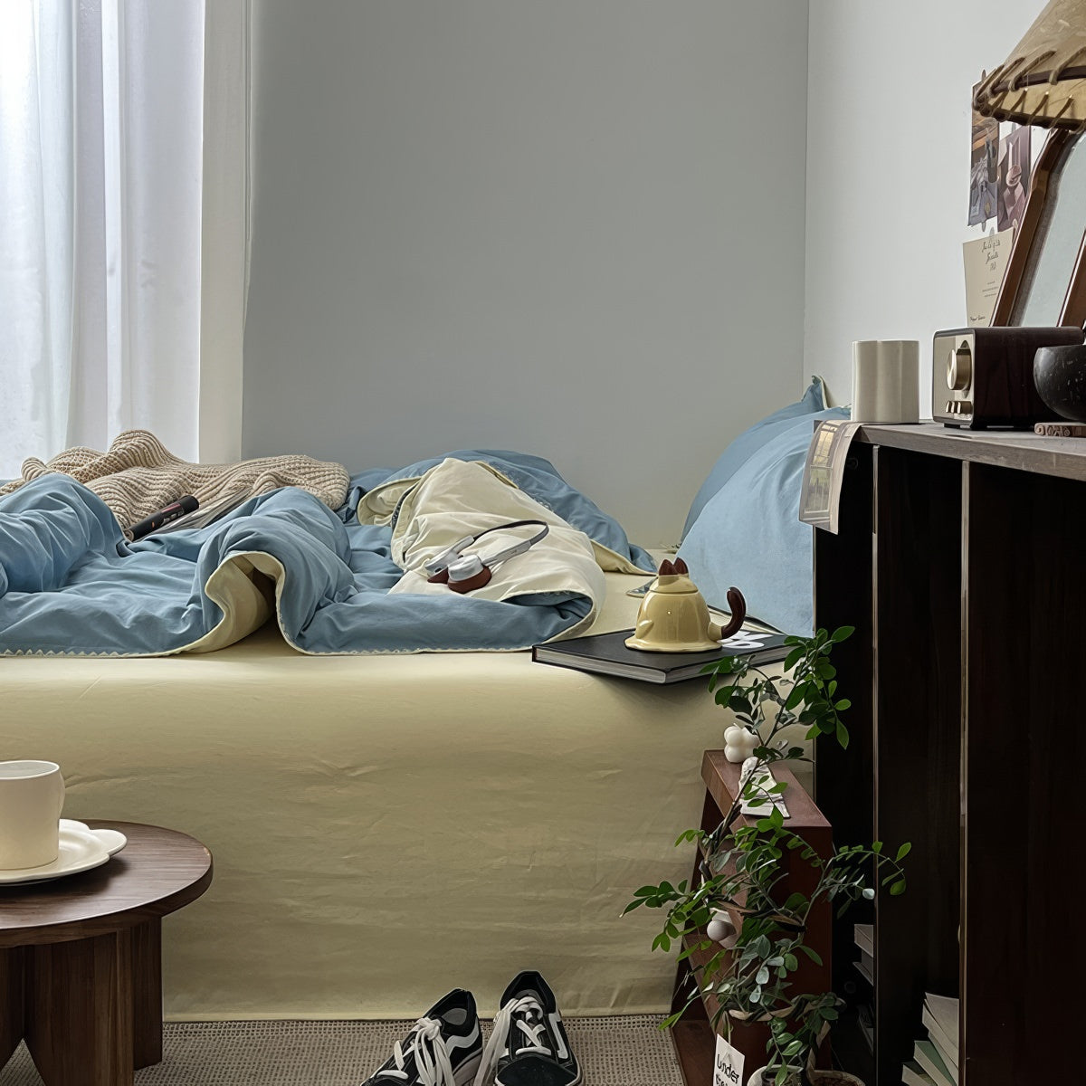 sage blue and yellow color palette minimalist aesthetic bedding duvet cover set with stitched edges