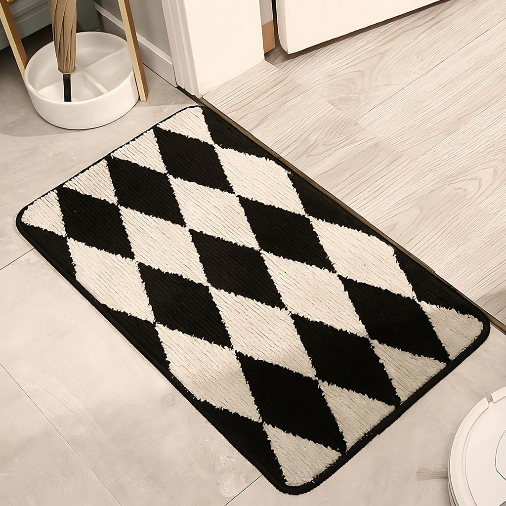 black and white argyle print accent rug