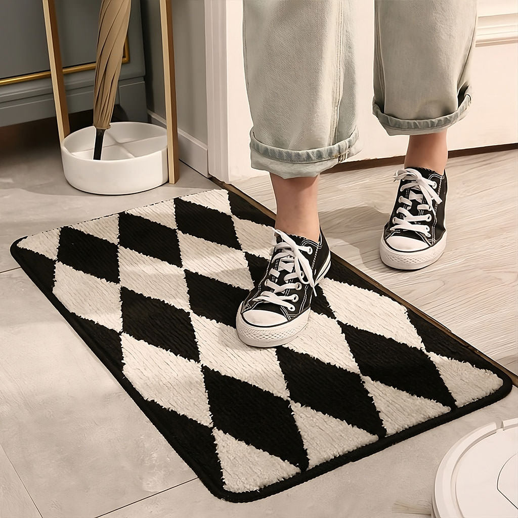 black and white argyle print accent rug