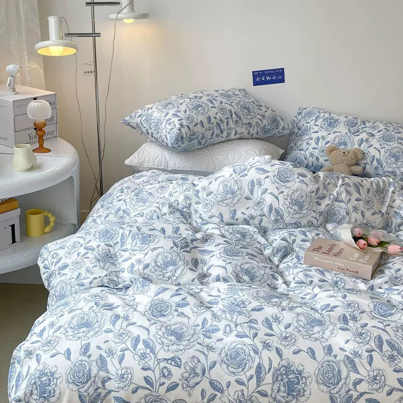 pale blue flowers pattern print aesthetic bedding duvet cover set roomtery