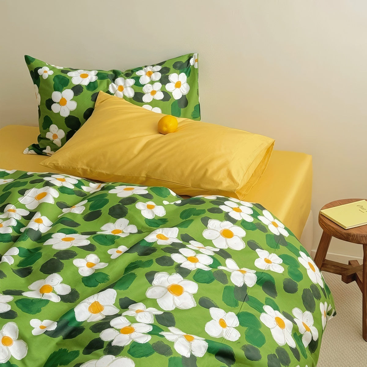 bright and colorful green and yellow daisy lawn print bedding duvet cover set