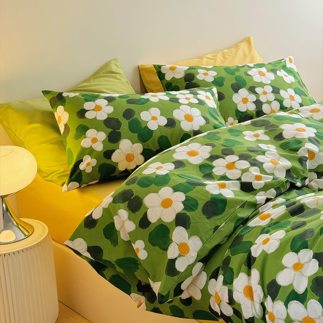 bright and colorful green and yellow daisy lawn print bedding duvet cover set