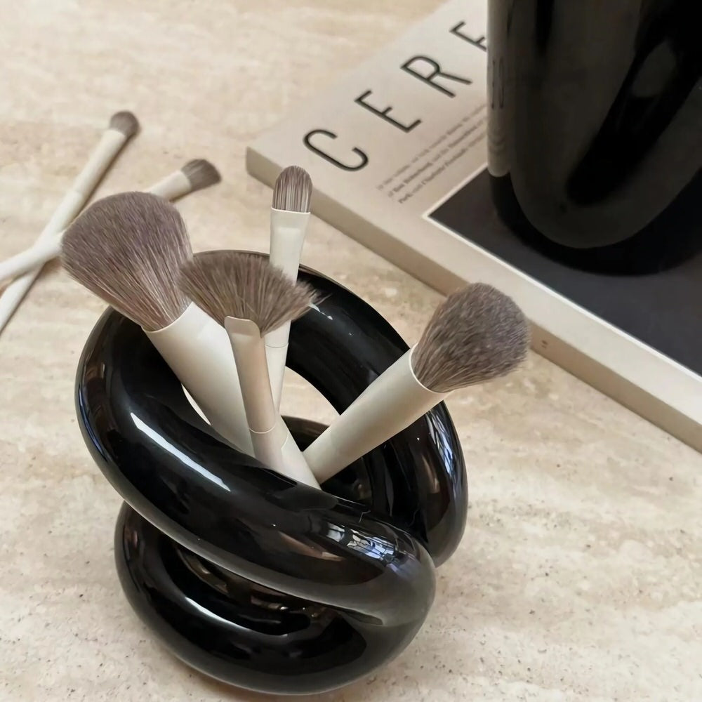 curvy ceramic makeup brush holder vanilla girl aesthetic room decor roomtery