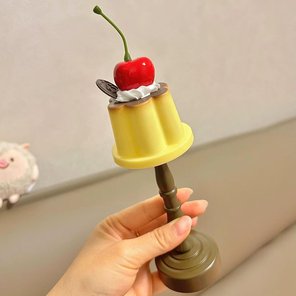 cherry pudding shaped cute mini table retro lamp 