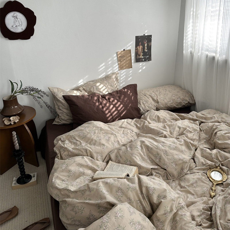 brown shades floral print bedding duvet cover set dark academia aesthetic room decor roomtery