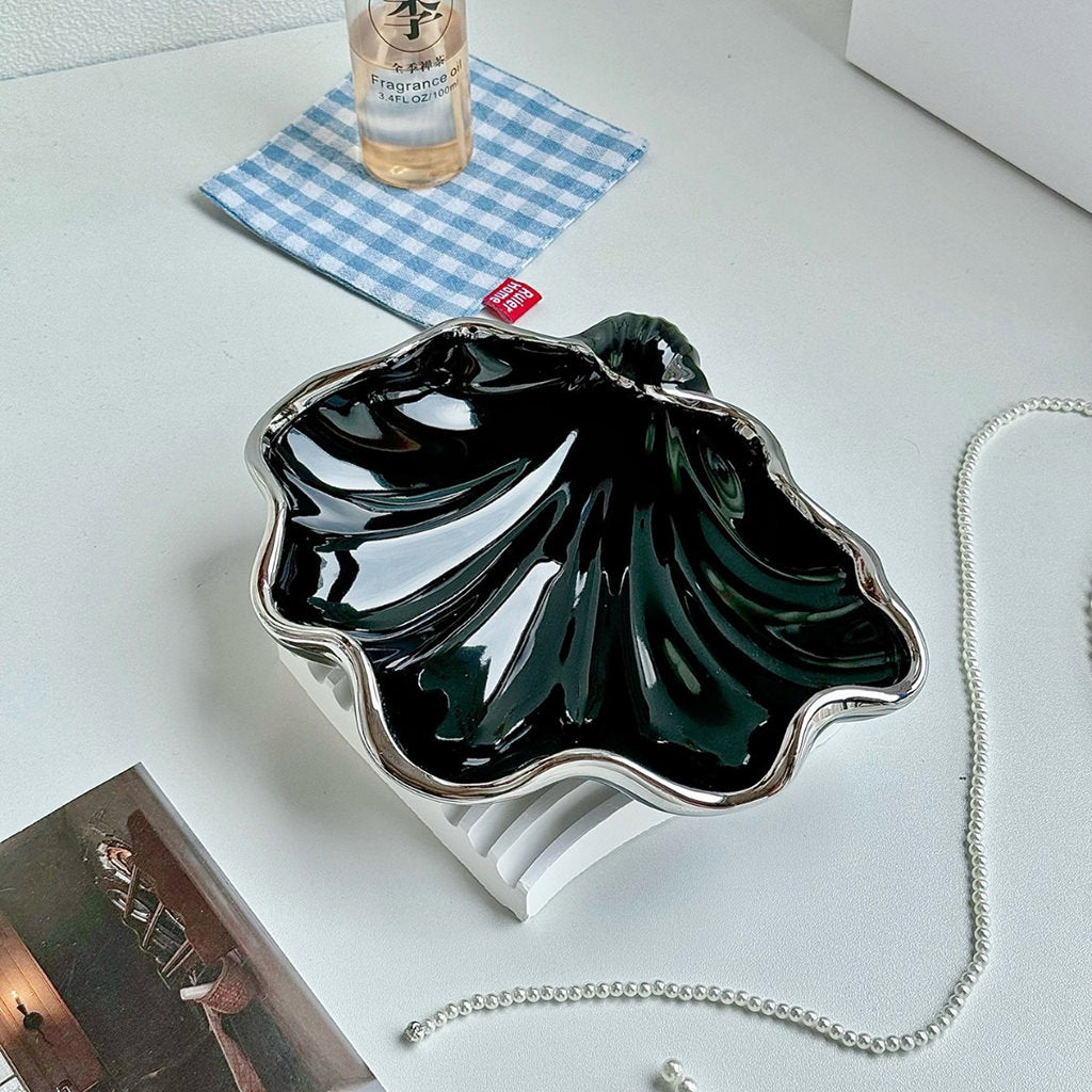 glossy seashell ceramic jewelry tray