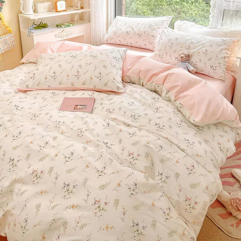 Pale Pink Floral Print Bedding Set | Pastel Aesthetic Bedding - roomtery