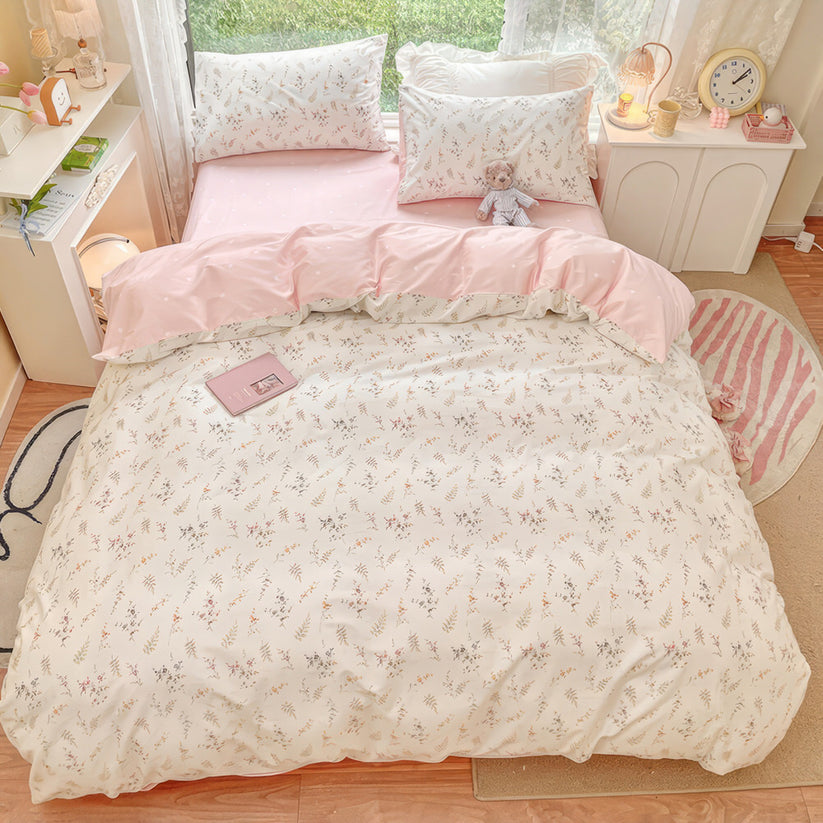 Pale Pink Floral Print Bedding Set | Pastel Aesthetic Bedding - roomtery