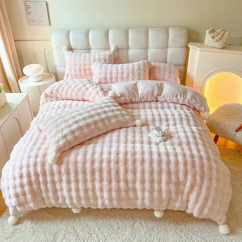 pastel pink faux fur fluffy plush bedding duvet cover set roomtery aesthetic room decor