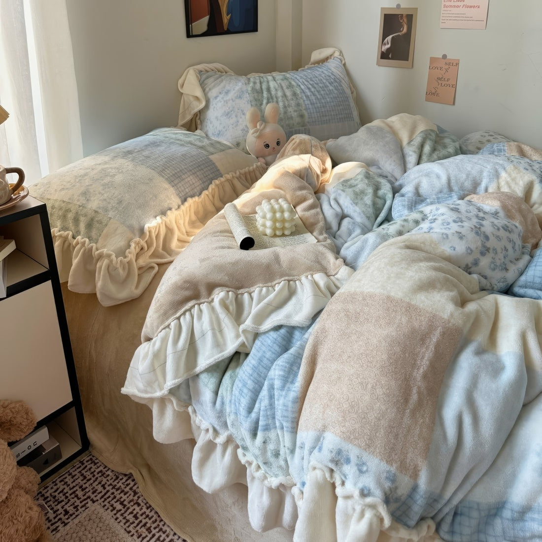 Patchwork Ruffle Plush Fleece Winter Bedding Set