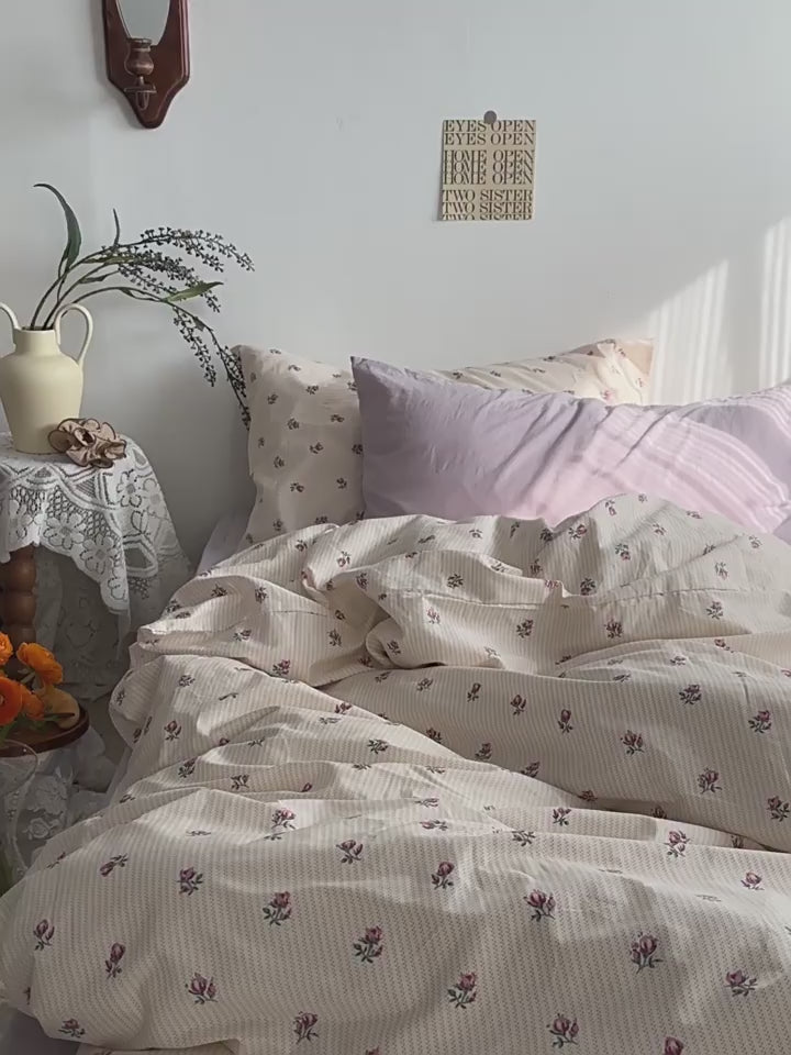 vintage little purple flowers print grandma aesthetic bedding set