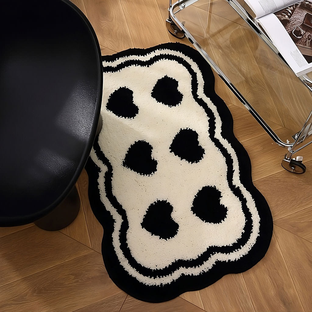 six hearts black white tufted rug