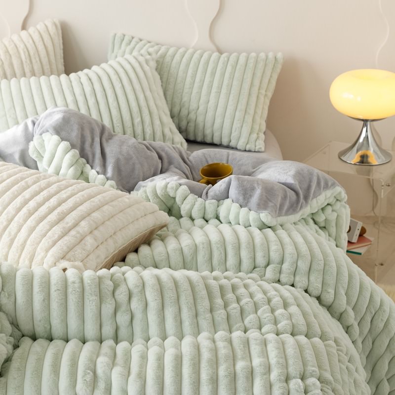soft plush fluffy aesthetic velvet warm bedding set for winter roomtery