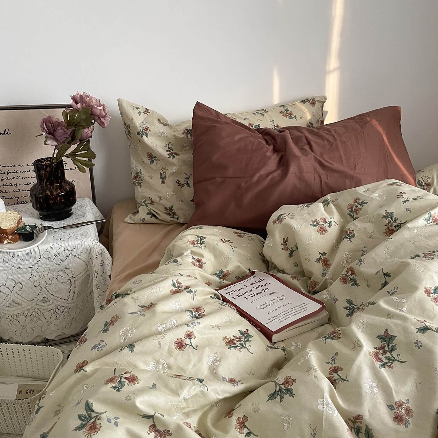 Old Fashioned Floral Bedding Set Vintage Aesthetic Bedding roomtery