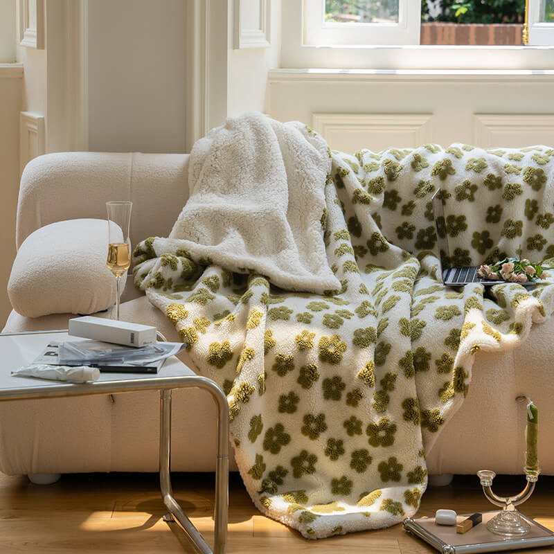 green chamomile flower print furry fluffy throw blanket decor roomtery