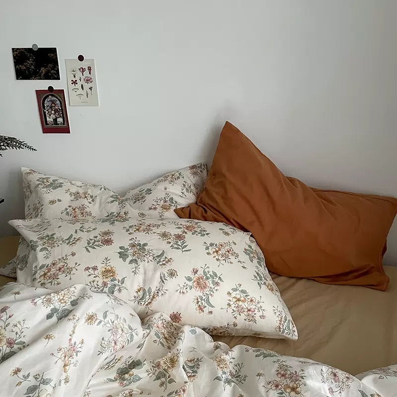 vintage pale brown floral print bedding duvet cover aesthetic bedroom decor roomtery