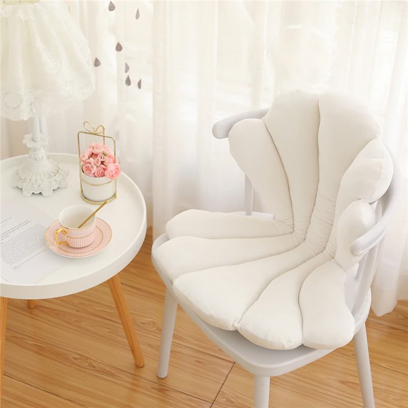 https://roomtery.com/cdn/shop/products/fairy-shell-seat-cushion-chair-pad-danish-pastel-room-aesthetic-decor-roomtery10.jpg?v=1640251665&width=1946