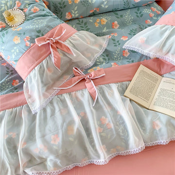 cute soft pastel color flowers bedding set bows and veil decorated cottagecore aesthetic room 