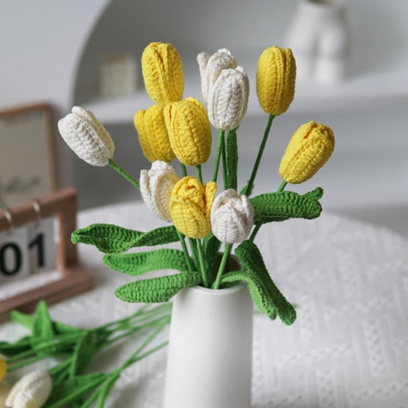aesthetic decor crochet tulip flowers bouquet roomtery