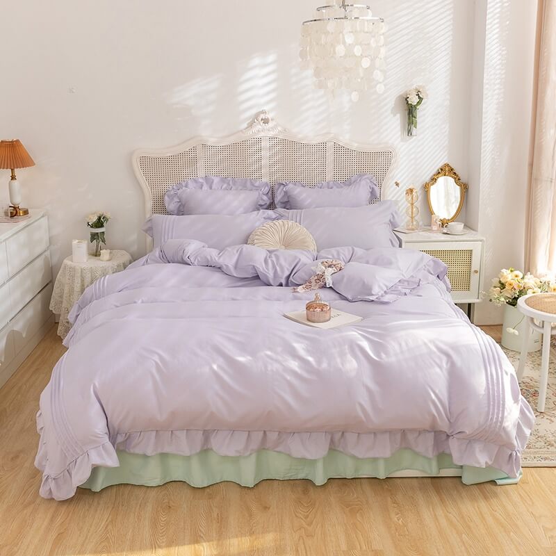 https://roomtery.com/cdn/shop/products/little-princess-korean-ruffle-bedding-set-roomtery10.jpg?v=1682175408