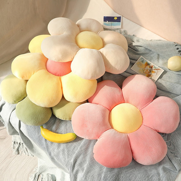 Daisy Flower Plush Seat Cushion - Shop Online on roomtery