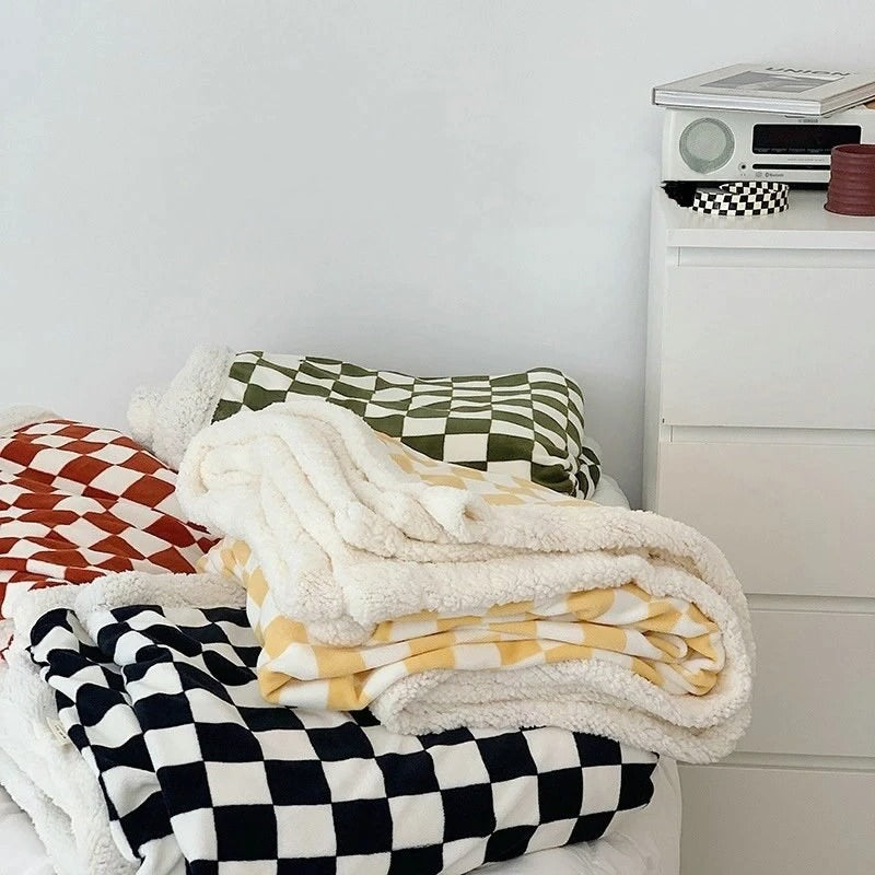 checkered bed quilt cover fluffy soft cozy throw blanket indie aesthetic room decor roomtery