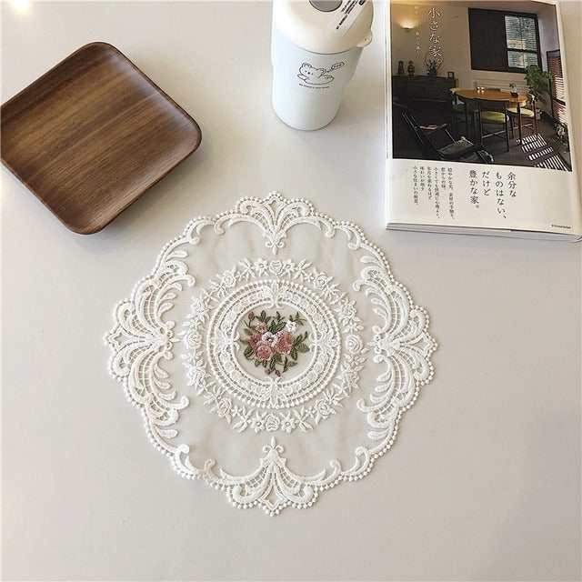 vintage cottagecore aesthetic lace placemat decorative embroidered vintage desk mat roomtery